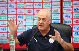 Gustavo Alfaro, entrenador de la selección de Paraguay.