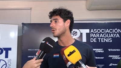 Adolfo Daniel Vallejo en al conferencia de prensa de presentación de Paraguay para la serie contra Perú por la Copa Davis.