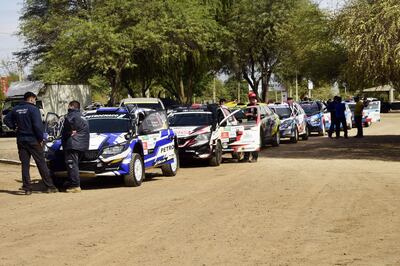 Desde el mediodía de ayer, los autos ingresaron a la Terminal de Ómnibus de Mariscal Estigarribia para la instalación de los GPS.
