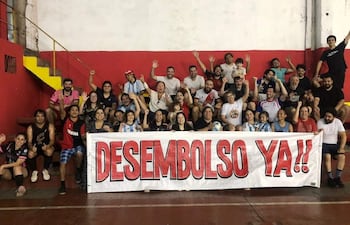 Imagen de una de las protestas realizadas en 2024 por los productores y artistas exigiendo el pago de los proyectos adjudicados en el FOCMA.