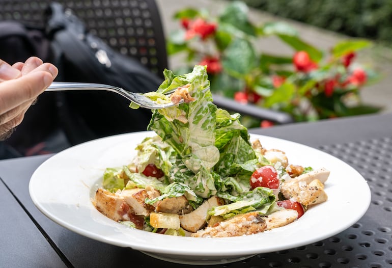 Ensalada César.