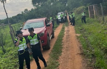 Una comitiva fiscal visitó la compañía Yvyanguy, en el distrito de San Bernardino, con el objetivo de verificar la situación denunciada en el lugar.