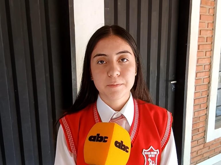 Bianca Espínola, presidenta del Centro de Estudiantes del Colegio San Blas de Pedro Juan Caballero.