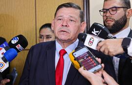 El titular del Indert, Francisco Ruiz Díaz, compareció hoy ante la mesa directiva de la Cámara de Senadores.