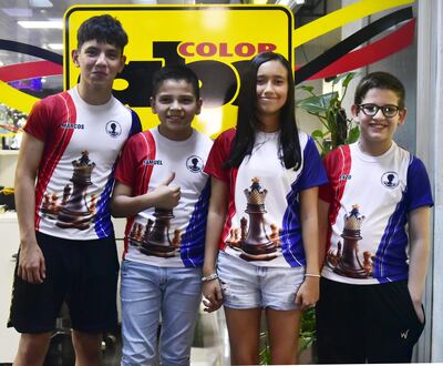 Parte de la delegación nacional que competirá en el Panamericano Juvenil de Ajedrez.