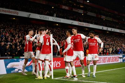 Arsenal ganó y lidera la Premier League