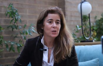 Catalina Gomez Angel, corresponsal de guerra colombiana residente en Irán y responsable de coberturas como Gaza y la guerra entre Ucrania y Rusia.
Bogotá-Colombia