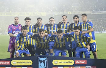 Con los paraguayos, Agustín Sández y Enzo Giménez en sus filas, Rosario Central se instaló en las semifinales tras derrotar a Racing de Avellaneda.