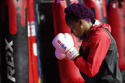 La boxeadora panameña Atheyna Bylon participa en un entrenamiento en Ciudad de Panamá (Panamá). El boxeo panameño, un deporte de tradición en el país, tiene como carta fija de medalla en los Juegos Olímpicos de París 2024 a Atheyna Bylon, una experimentada peleadora que competirá en su tercera cita olímpica.