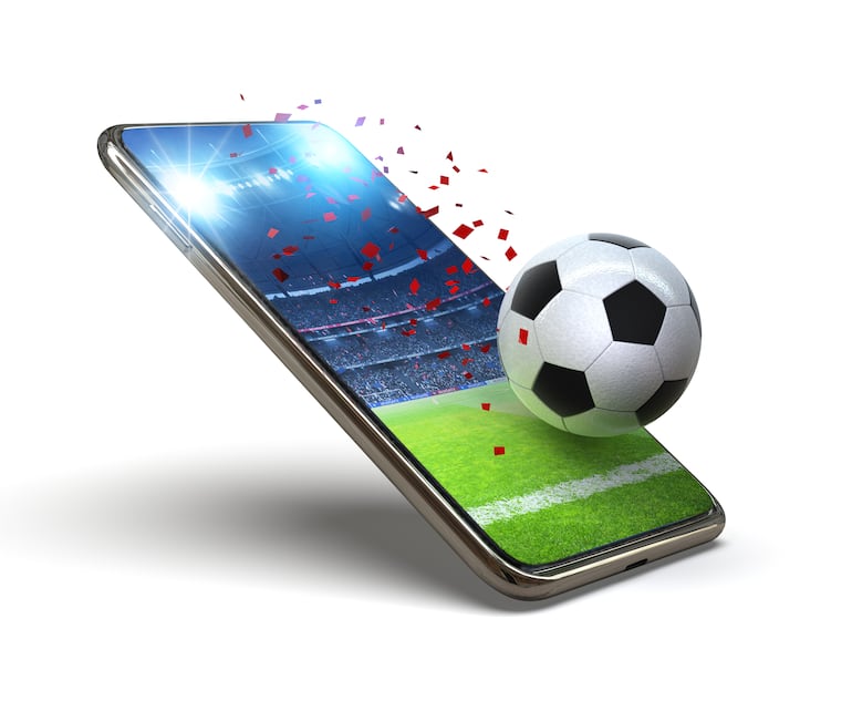 La infraestructura digital y el despliegue de redes globales se han alineado para responder a un hincha que ya no se conforma con mirar de forma pasiva.