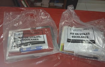 Útiles escolares proveídos por el Estado.