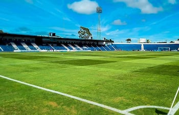El estadio Río Parapití de Pedro Juan Caballero albergará el duelo entre Sportivo 2 de Mayo y Sportivo Trinidense por la octava ronda del torneo Apertura 2026.