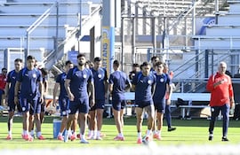 Los jugadores de la selección de Paraguay en el primer entrenamiento en San José, Estados Unidos.