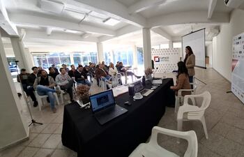 Jornada de trabajo en la Cámara Paraguaya de la Industria de la Construcción.