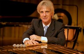 Ney Rosauro es un destacado maestro de percusión.