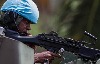 Luis Antonio da Silva Braga, alias ‘Zinho’, el jefe del mayor grupo parapolicial del estado brasileño de Río de Janeiro, se entregó el domingo a la Policía Federal tras una “negociación”, informaron este lunes fuentes oficiales.