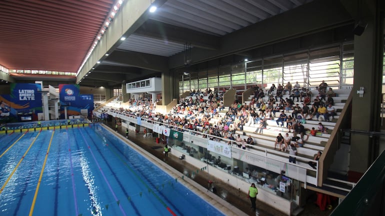 El Centro Acuático Nacional (CAN) fue el escenario de la Copa Apunto.