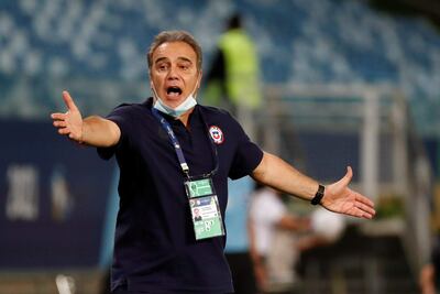 Martín Lasarte, entrenador de Chile, durante el partido contra Bolivia por la Copa América Brasil 2021.