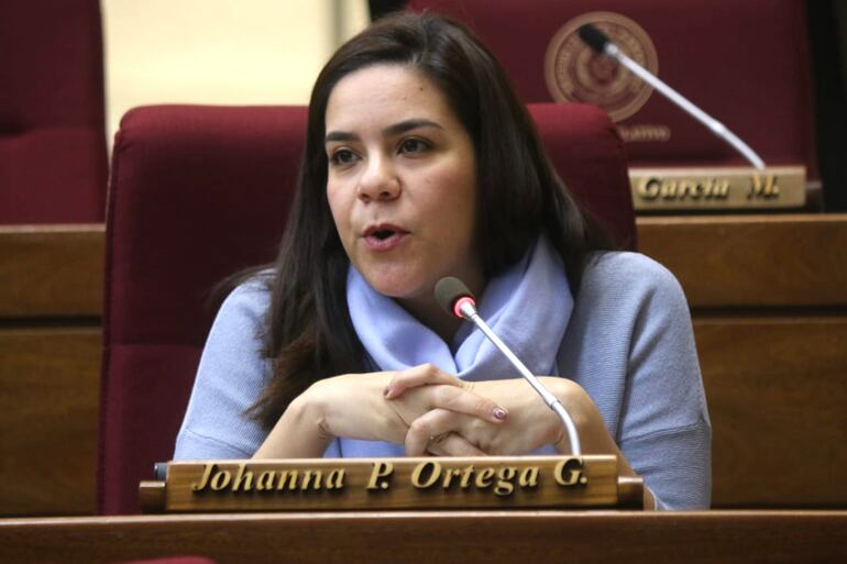 Johanna Ortega (PPS), diputada.