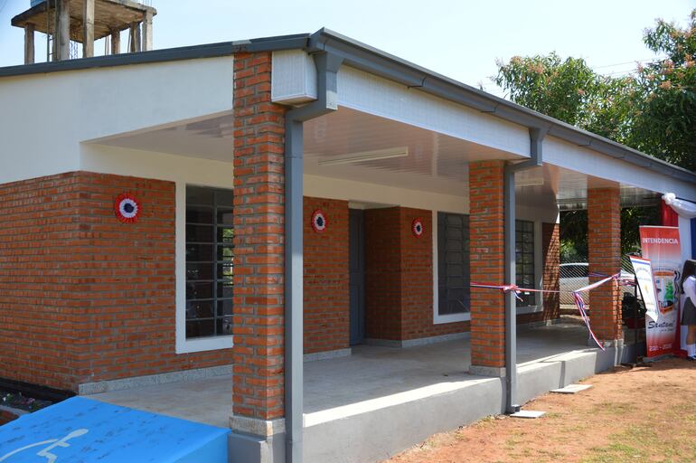 La obra inaugurada cuenta con una sala cocina, un comedor y un corredor con todas las comodidades