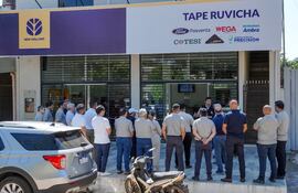Inauguración de nueva sucursal de Tape Ruvicha, en Alberdi.