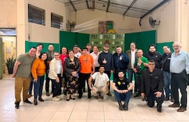 Reunión del titular del PLRA, Alcides Riveros y el candidato a intendente de la Alianza Acuerdo Guaraní Hayes, Juan Pablo González Sander (Yo Creo) en la sede del PRF.