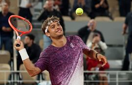 Flavio Cobolli definirá el domingo el título de Roland Garros contra Alexander Zverev.