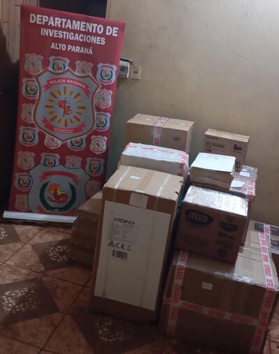 Las mercaderías fueron halladas en una de las piezas del inquilinato.