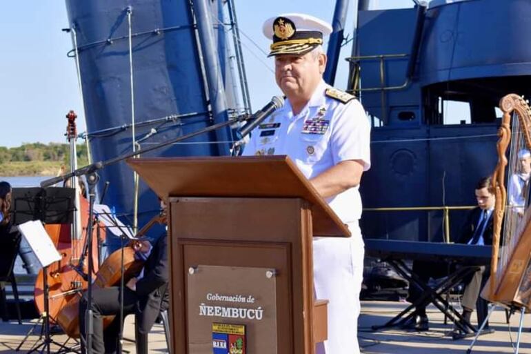 El contralmirante de flota de guerra, Carlos Adriano Díaz Cáceres.