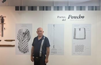 Don Miguel Romero lleva más de 30 años dedicando su vida a narrar y preservar la historia de Piribebuy.