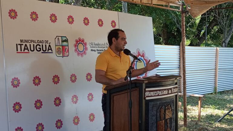 El intendente Horacio Fernández (ANR), explicó que un total de 50.000 pobladores de las seis compañías citadas del distrito serán beneficiados con la construcción de las Unidad de Salud Familiar (USF).