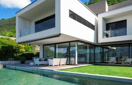 Casa en las afueras.