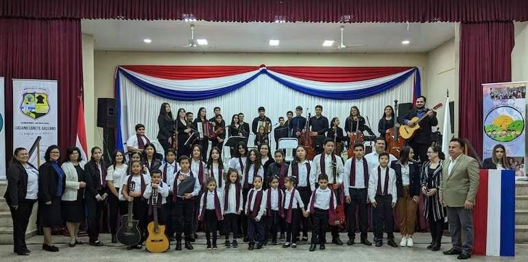 Escuela Municipal de Música Escuela Municipal de Música “Juan Manuel Ávalos – Kangue Herrero" de Carapeguá.