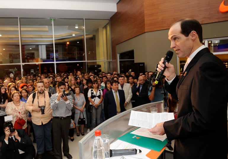 En aquella noche inaugural, Mariano se propuso marcar el liderazgo urbano de la zona.