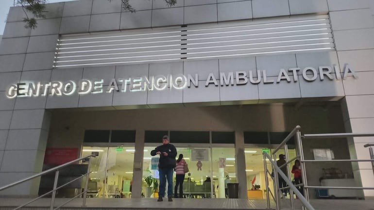 IPS: pacientes denuncian falta de medicamentos y especialistas tras cambio de titular