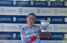 Rhuby Mendoza, campeona nacional de la categoría ILCA 6.