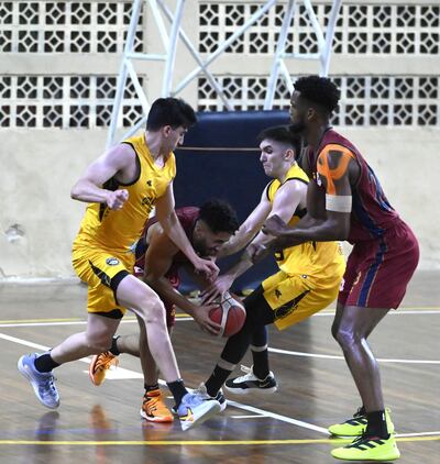 Colonias Gold y Deportivo Campoalto, dos de los protagonistas de la Liga Nacional de Básquetbol.
