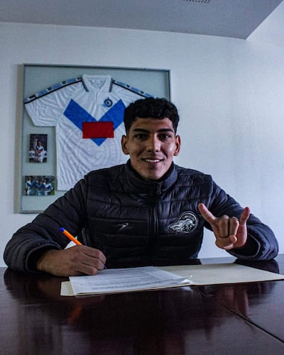 Allan Steven Wlk Duré (20), en el mexicano Toros de Celaya.
