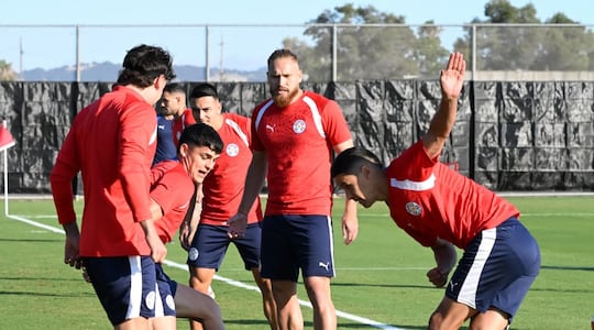 La selección paraguaya tuvo su último entrenamiento este jueves antes del duelo clave frente a Turquía.