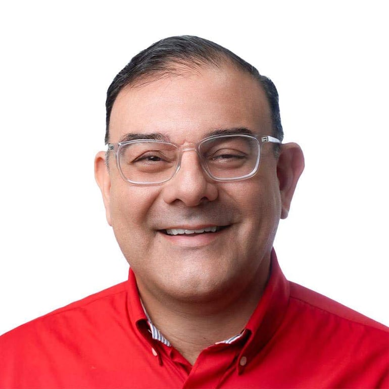 l exdiputado Tomás Fidelino “Ever” Rivas (FR) sorprendió al vencer en Ybycuí a la intendenta María Cristina Servín (2N-HC).