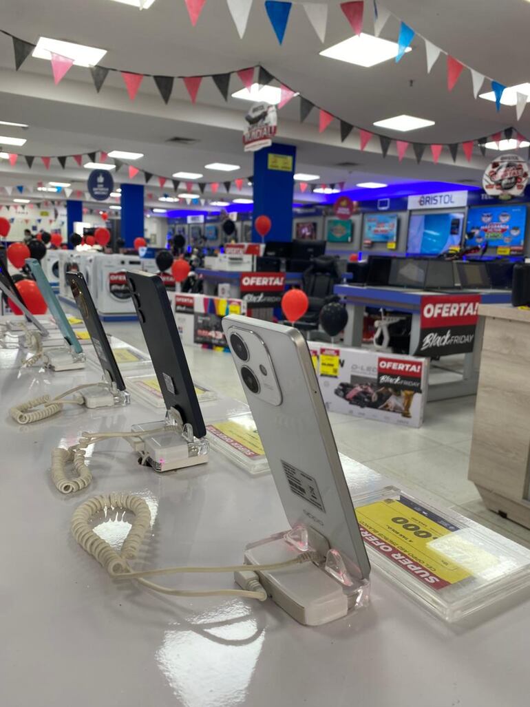 Aprobación de crédito rápida. Bristol se prepara para recibir a miles de clientes en esta gran fiesta de ofertas.