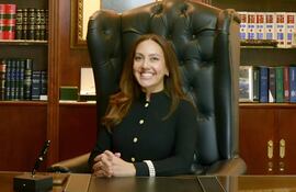 Investigan muerte de la abogada Norma Thomen en Fernando de la Mora.