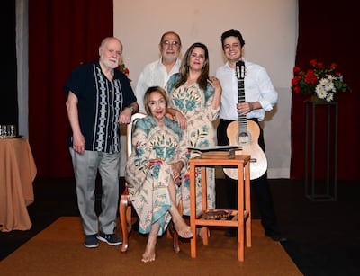 José Luis Ardissone, Margarita Irún, José Antonio Galeano, Kattya González y Nicolás Roig González preparan el espectáculo "En las calles de la memoria".