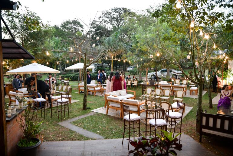 La organización y coordinación estuvo a cargo de la wedding planner Tania Villalba.