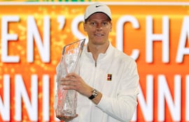 El italiano Jannik Sinner (24 años) conquistó el Masters 1000 de Miami y se convirtió en el primer tenista masculino en completar el ‘Sunshine Double’