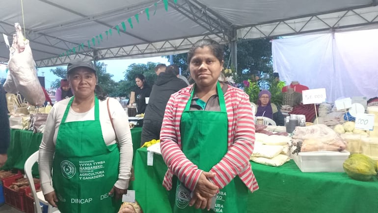 Feria en la Costanera: productores indígenas ofrecen lo mejor del campo a precios accesibles - Nacionales