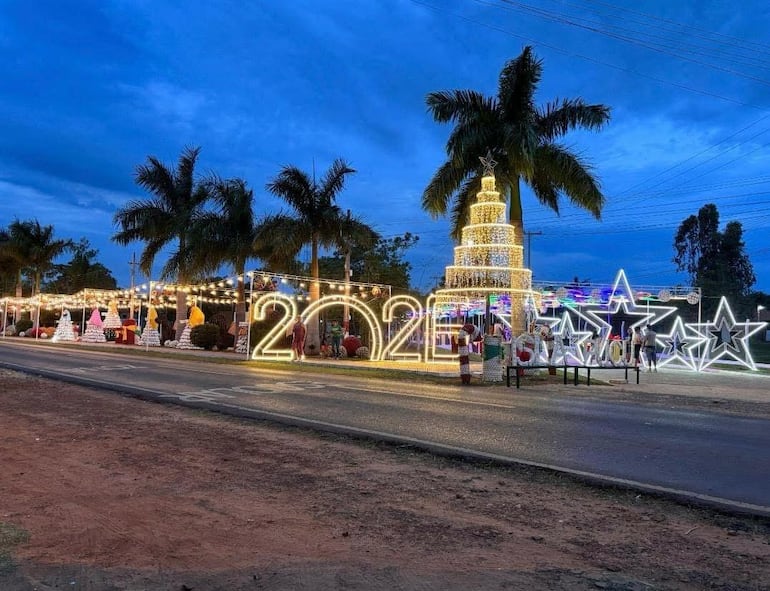 Isla Pucú celebra la Navidad con alegría y color.