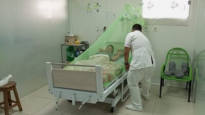 El Hospital de Clínicas habilitó un consultorio diferenciado atendiendo a que están en circulación simultánea y el dengue como el COVID-19.