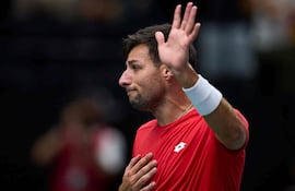 Bernabé Zapata Miralles anunció su retiro del tenis por problemas de salud mental.