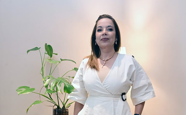 Dra. Elizabeth Valinotti Delmás.